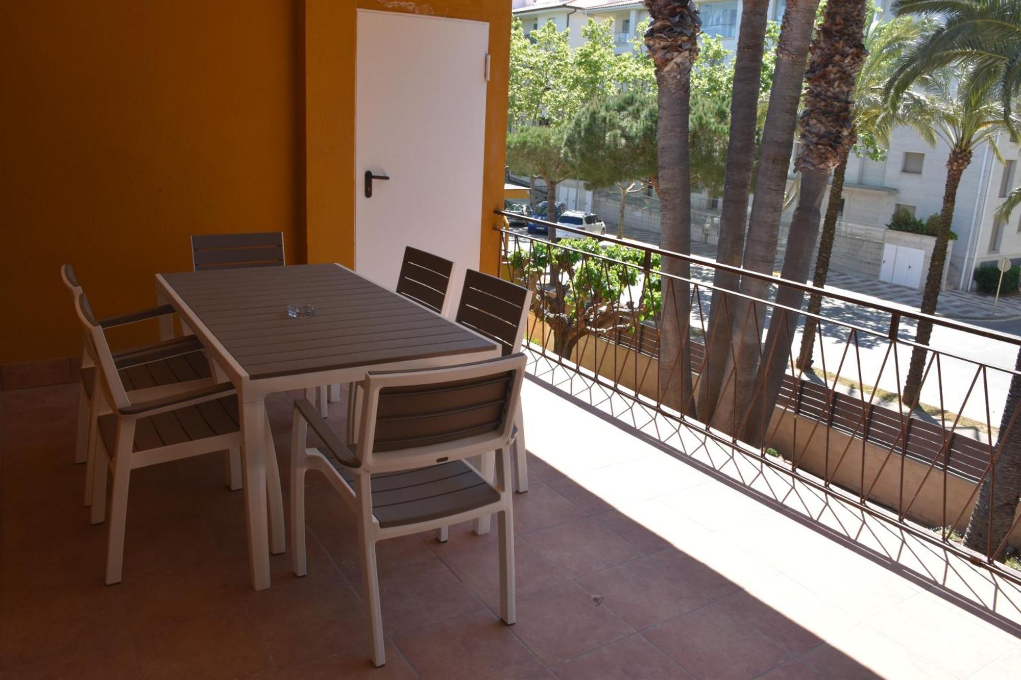 Apartamentos Les Palmeres Platja d'Aro  Exterior foto