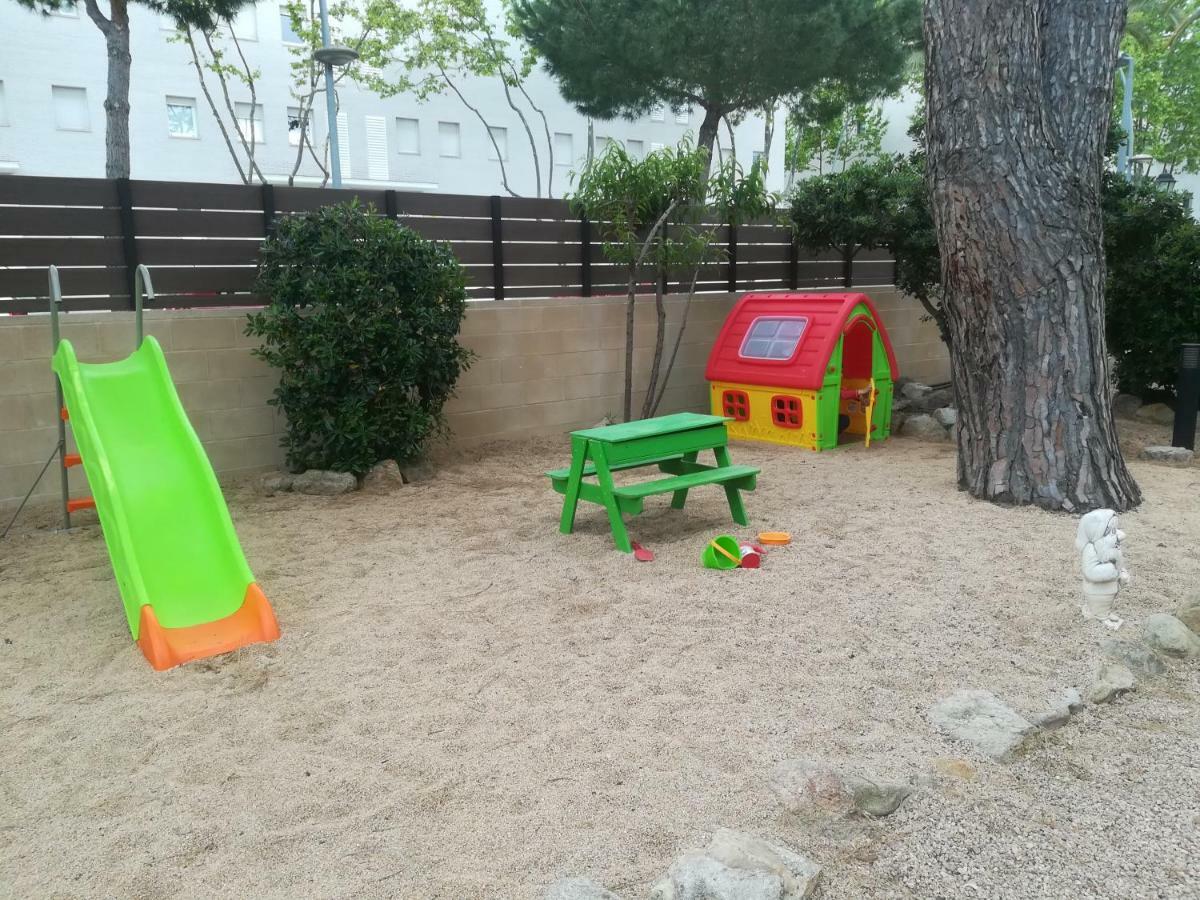 Apartamentos Les Palmeres Platja d'Aro  Exterior foto