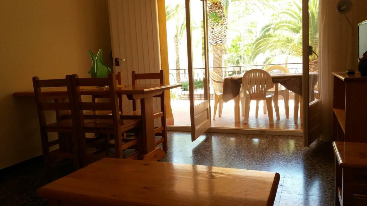 Apartamentos Les Palmeres Platja d'Aro  Exterior foto